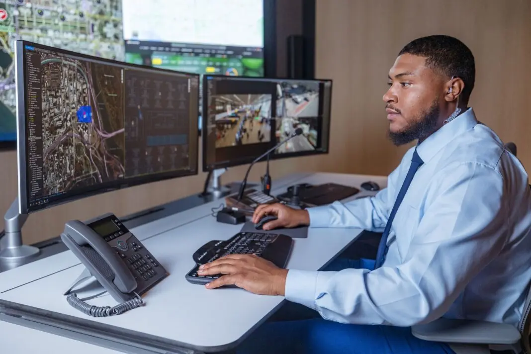 Genetec mantém liderança global em software de videomonitoramento e VSaaS em 2025, segundo relatórios da Omdia e Novaira Insights.