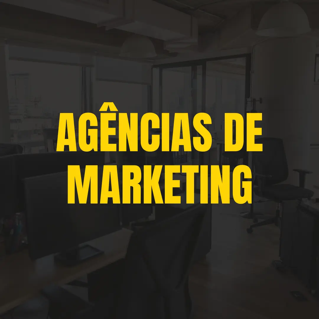 Agência de marketing em reunião de estratégia