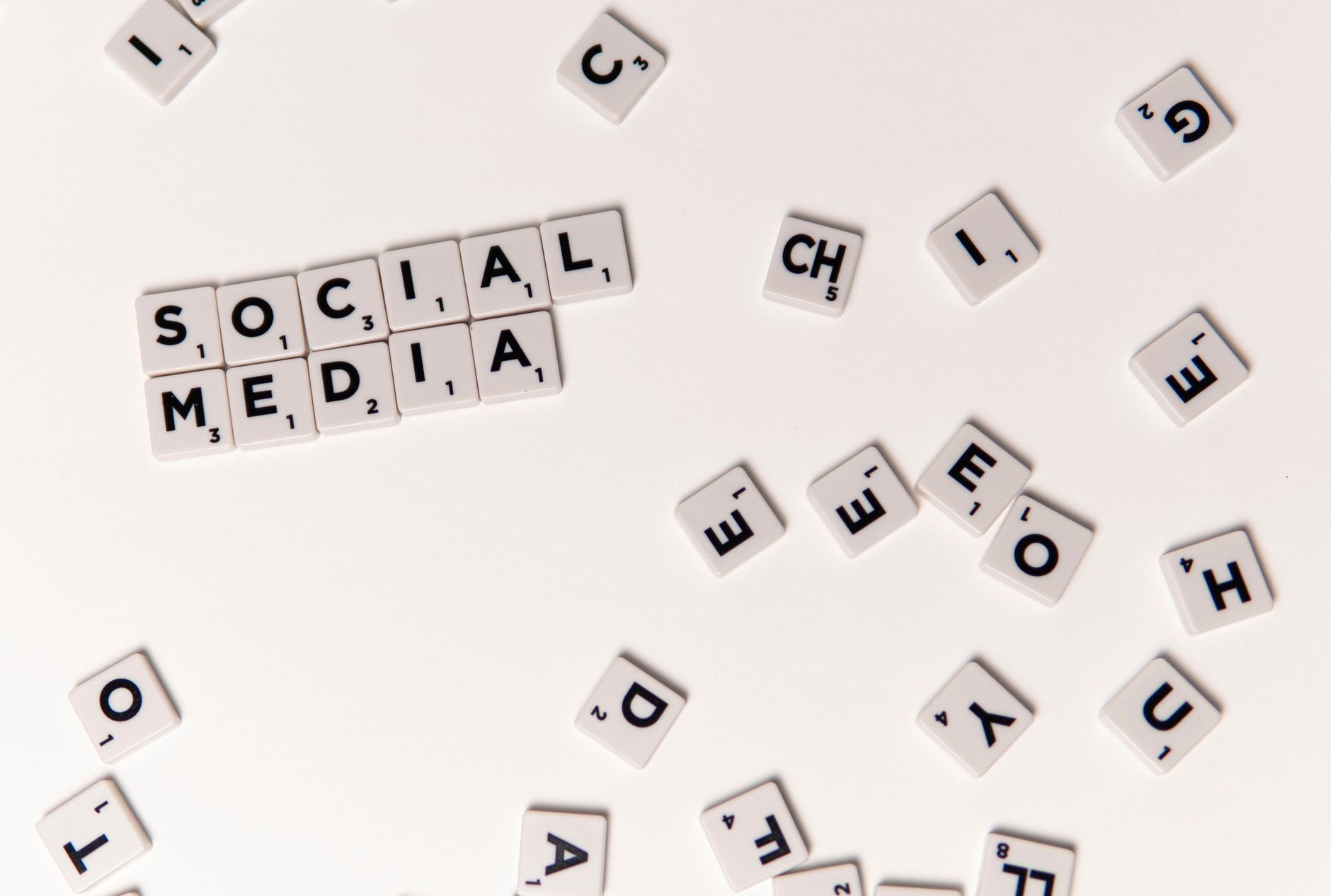 alternativas ao Facebook Ads para tecnologia