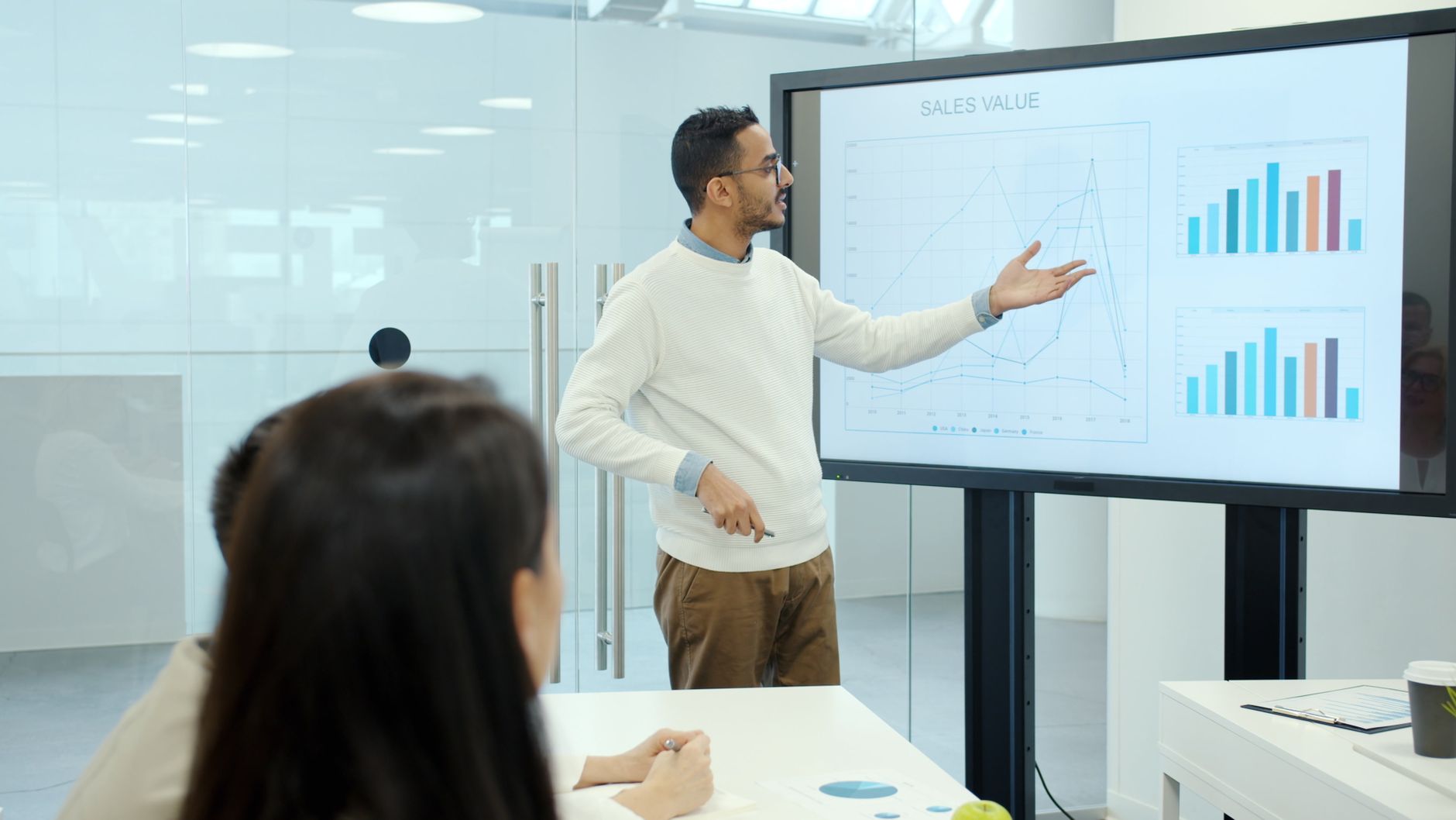 alternativas a ferramentas de prospecção B2B populares