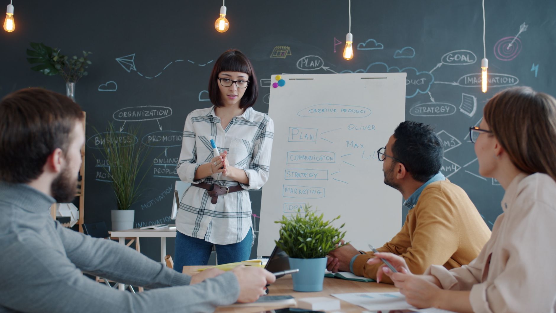 Diferença entre leads marketing e leads vendas: entenda e otimize seu processo comercial