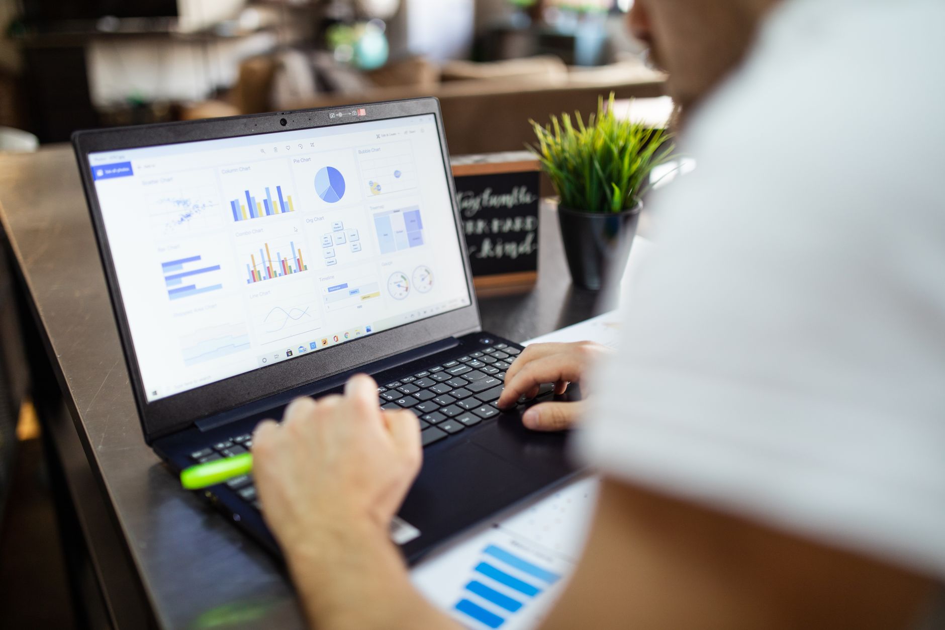 como integrar ERP com ferramentas de marketing digital