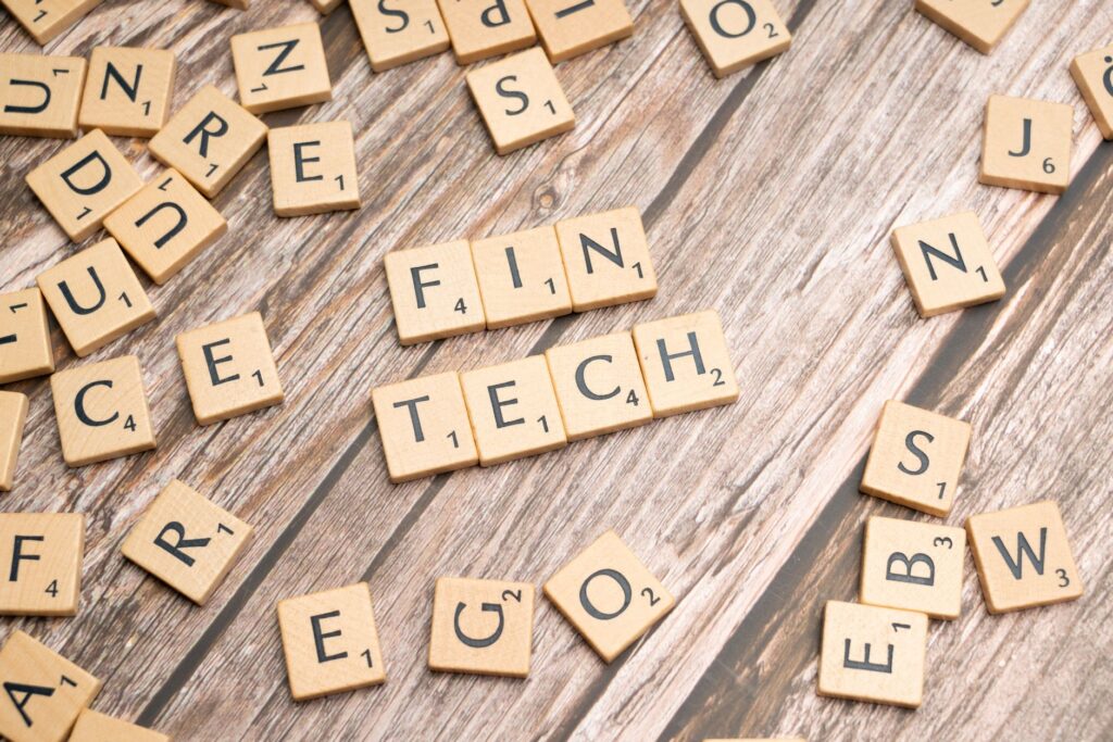 estratégias de anúncios B2B para fintechs